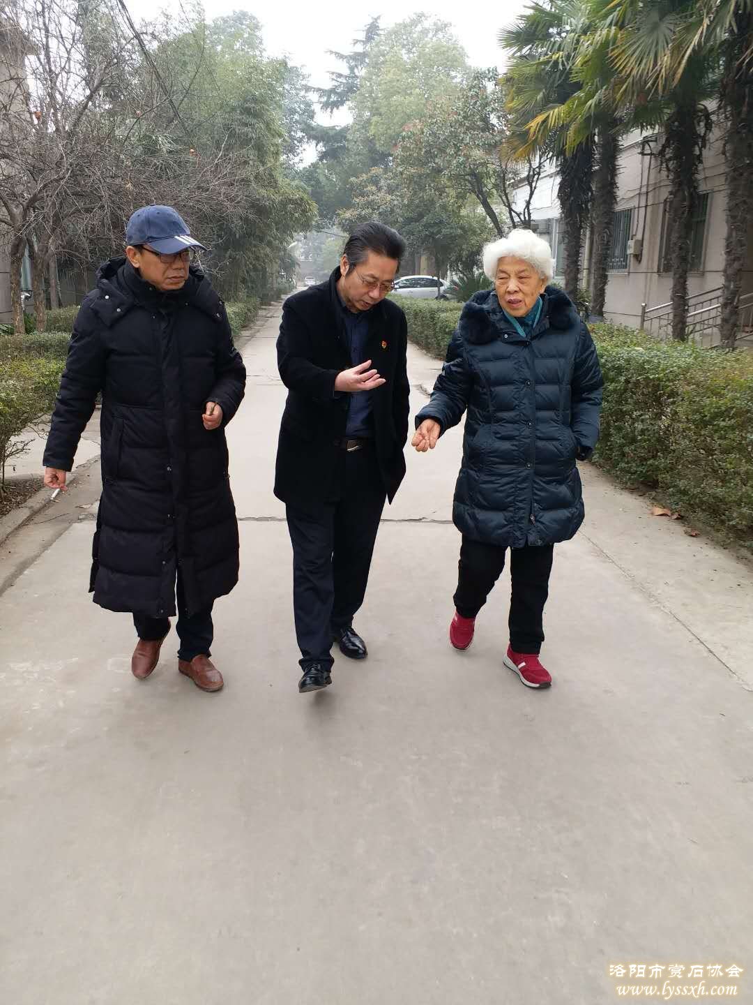 春节来临之际，平顶山市协会新班子看望老同志