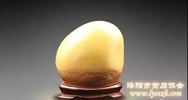 企业家正在成为奇石市场的高端玩家！