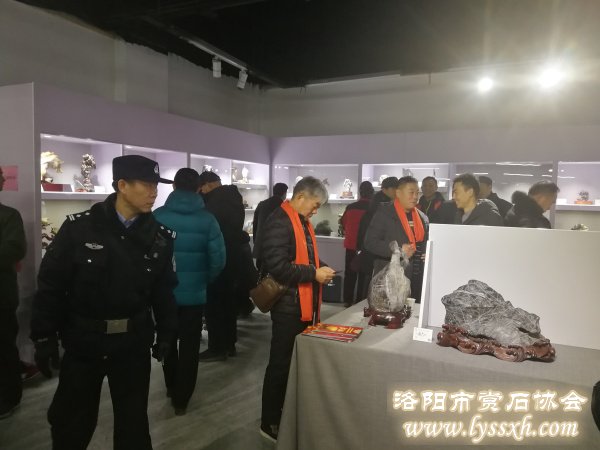 灵璧石边界研讨会暨老石友藏品联展