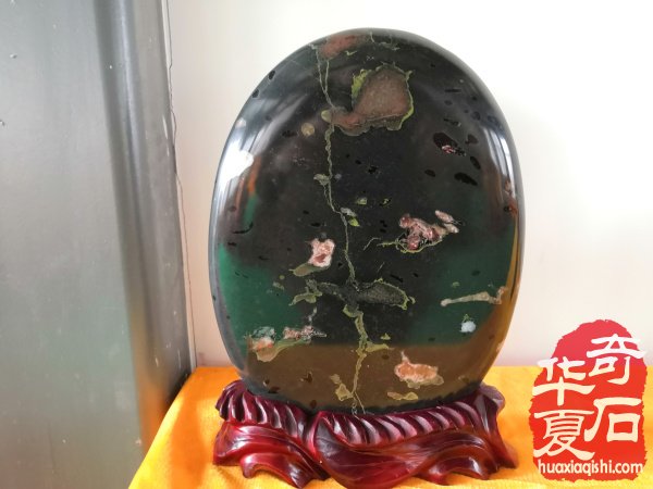 忘却烦恼 快乐开心的玩石 图