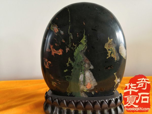 忘却烦恼 快乐开心的玩石 图