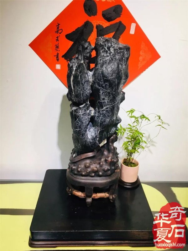 石头上的年味 作品欣赏
