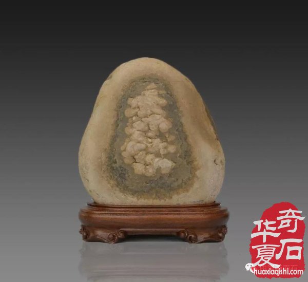 邂逅奇石 一路走来爱情收藏满满