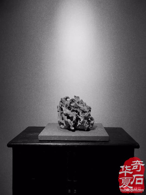 赏石值得花费时间 争论反而会带来繁荣