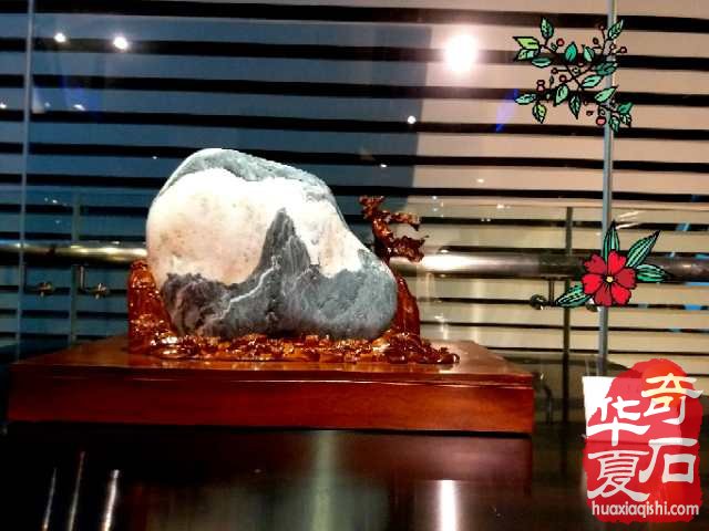 异军突起的汉江石即将登陆洛阳石展