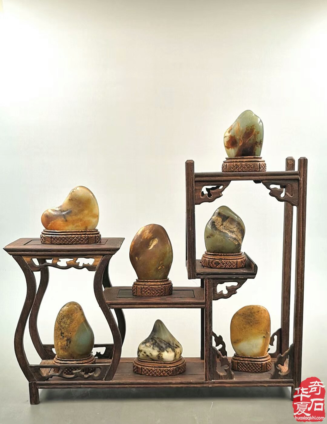洛阳石展人物谱——哈密许子洲 图