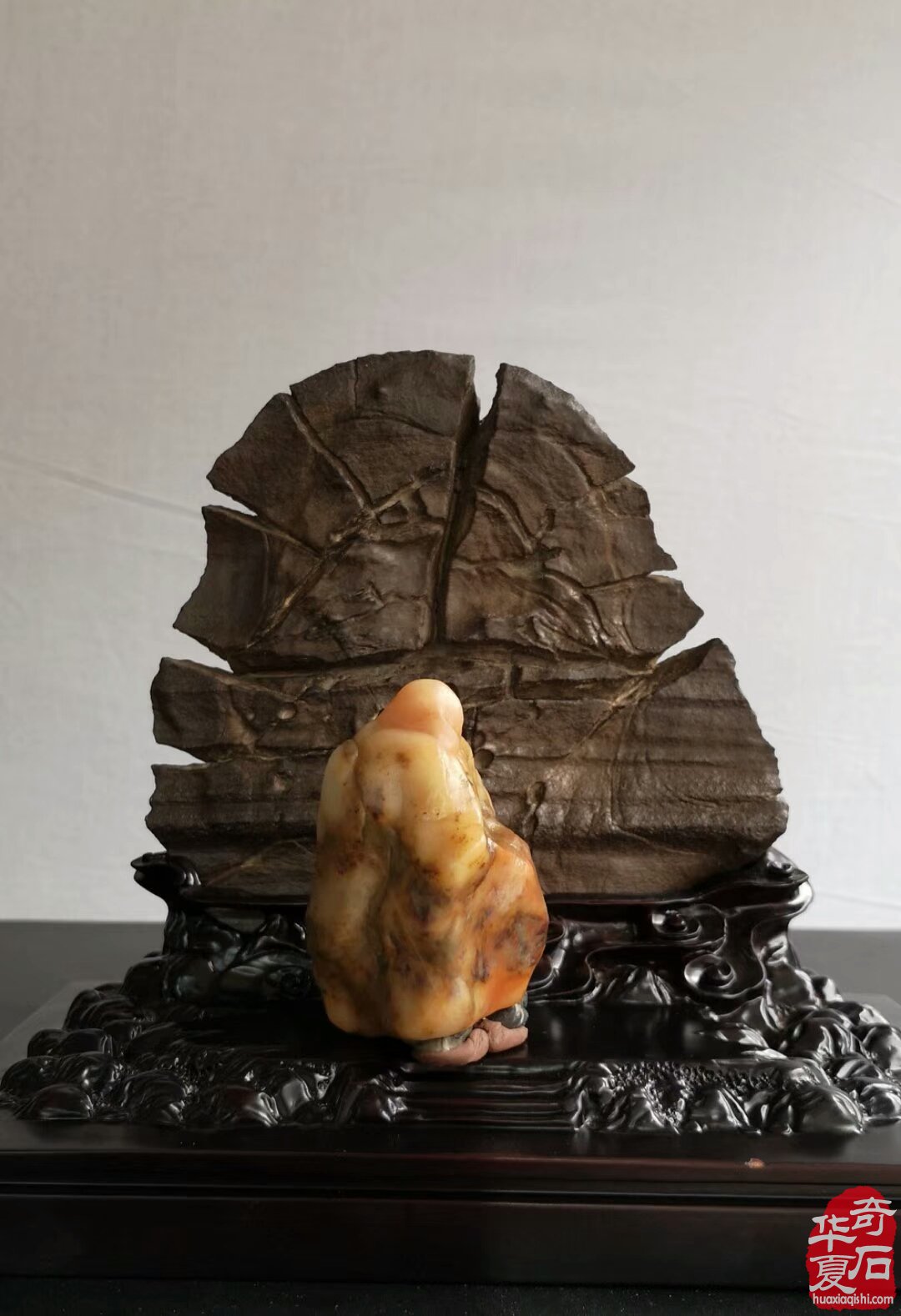 洛阳石展人物谱——哈密许子洲 图