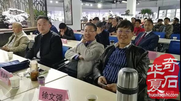 “观象”现象或将成为石界“黑洞”