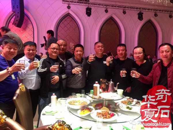 中韩石友洛阳叙旧 花开富贵牡丹争艳！