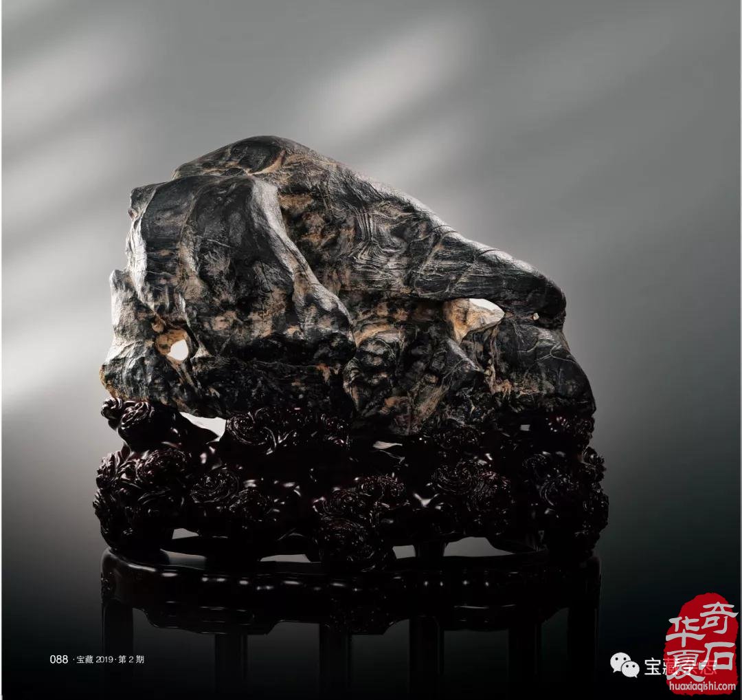 赏石的“形质色纹”与“瘦皱漏透” 组图