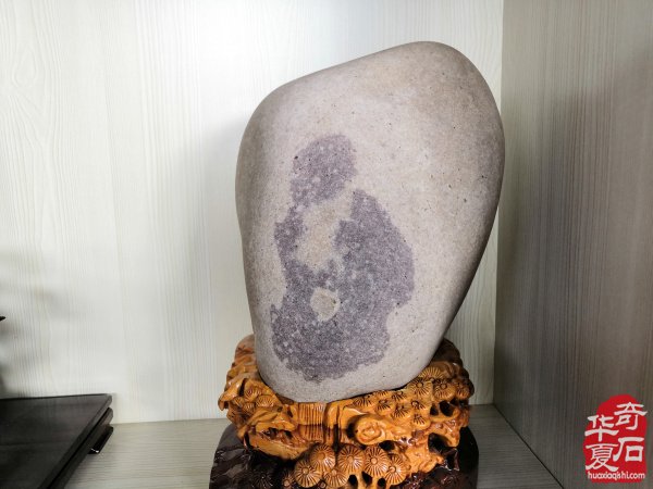 雅赏洛阳奇石玩家秦进生收藏的黄河石 图