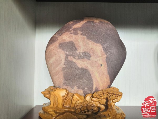 欣赏洛阳配座大师陈国朝收藏的黄河石