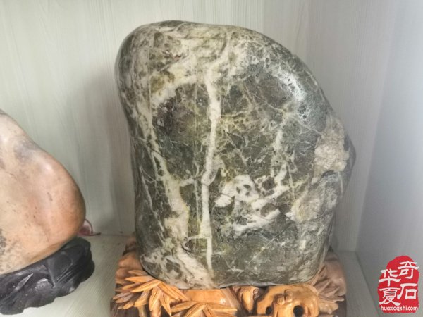 欣赏洛阳配座大师陈国朝收藏的黄河石