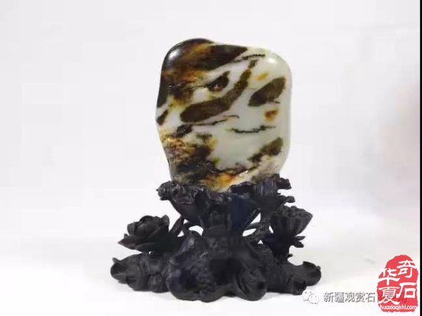 新疆巴州美石在中国赏石艺术节囊括27件大奖