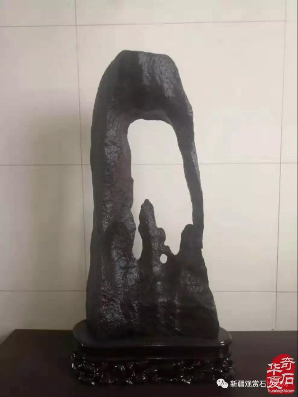 新疆巴州美石在中国赏石艺术节囊括27件大奖