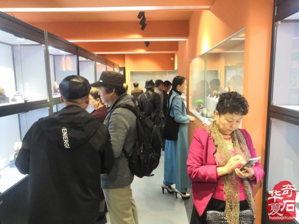 “海上石语”现代赏石暨小品石邀请展隆重开幕