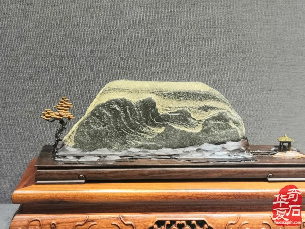 “海上石语”现代赏石暨小品石邀请展隆重开幕