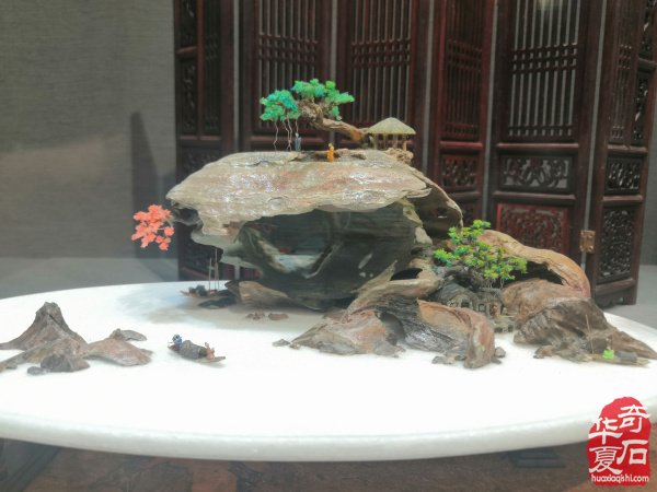“海上石语”现代赏石暨小品石邀请展隆重开幕