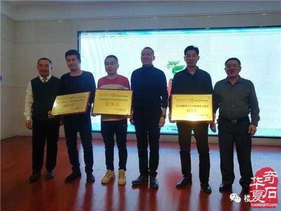 今天,库尔勒这些人的举动,值得大家点赞!