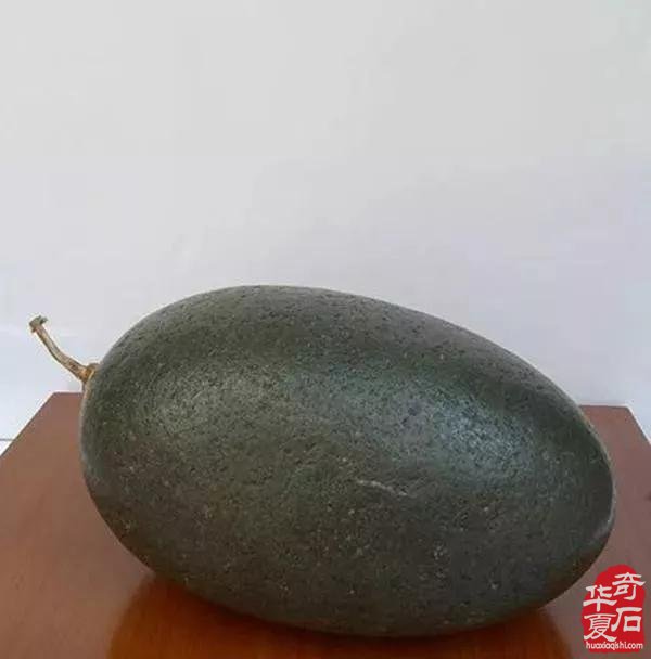 洛阳“石痴“70岁刘老汉捡石头19年