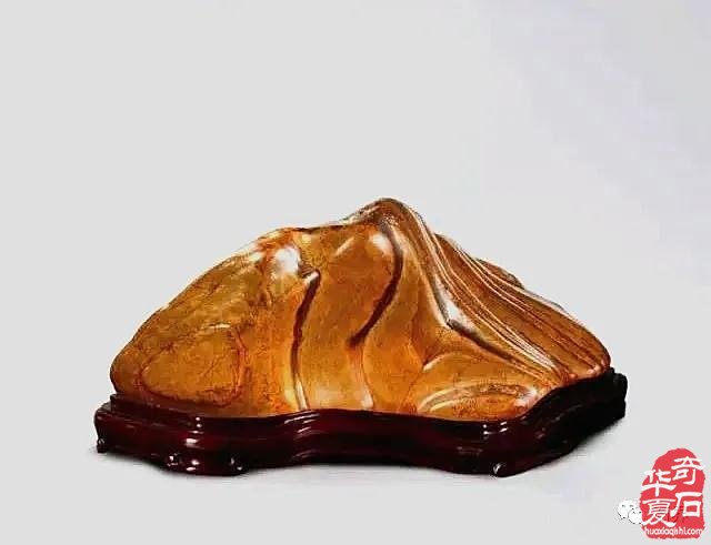 品德、修养和智慧为美石注入生命魂魄