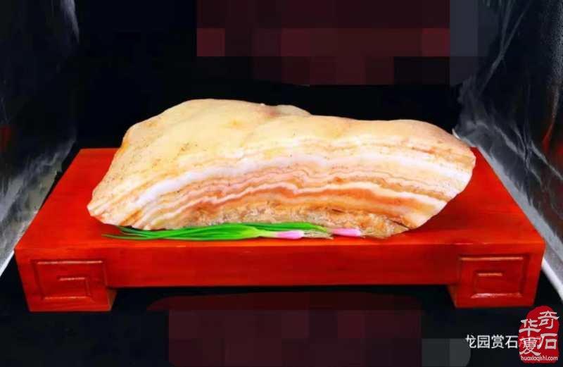 鲁山肉形石推广团队长沙精品展上斩金夺银 图