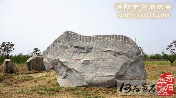 郑州假山设计 郑州假山制作 郑州假山石销售 郑州假山石供应；郑州景观石销售，郑州景石基地，郑州镇宅石销售，郑州风水石销售，郑州石头刻字 郑州园林石厂家 郑州风景石基地 郑州园林石销售