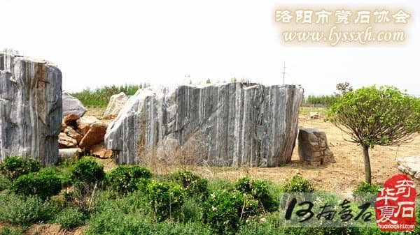 郑州假山设计 郑州假山制作 郑州假山石销售 郑州假山石供应；郑州景观石销售，郑州景石基地，郑州镇宅石销售，郑州风水石销售，郑州石头刻字 郑州园林石厂家 郑州风景石基地 郑州园林石销售