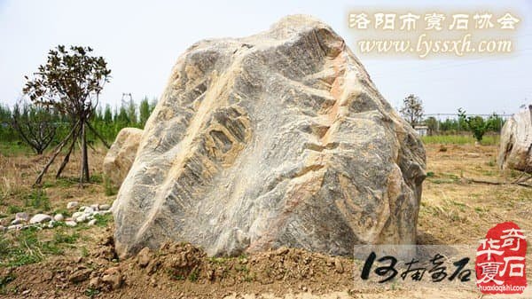 郑州假山设计 郑州假山制作 郑州假山石销售 郑州假山石供应；郑州景观石销售，郑州景石基地，郑州镇宅石销售，郑州风水石销售，郑州石头刻字 郑州园林石厂家 郑州风景石基地 郑州园林石销售