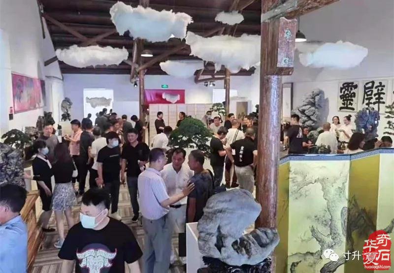 《寸升说事》“云根落云间”观展心得