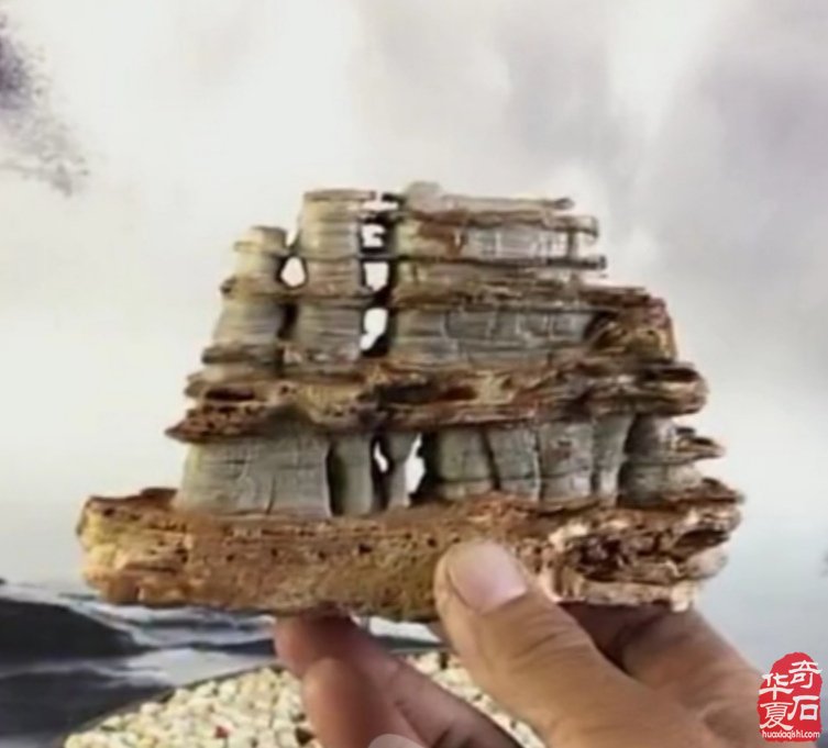 妙哉一一太行山景石手托江山(一)