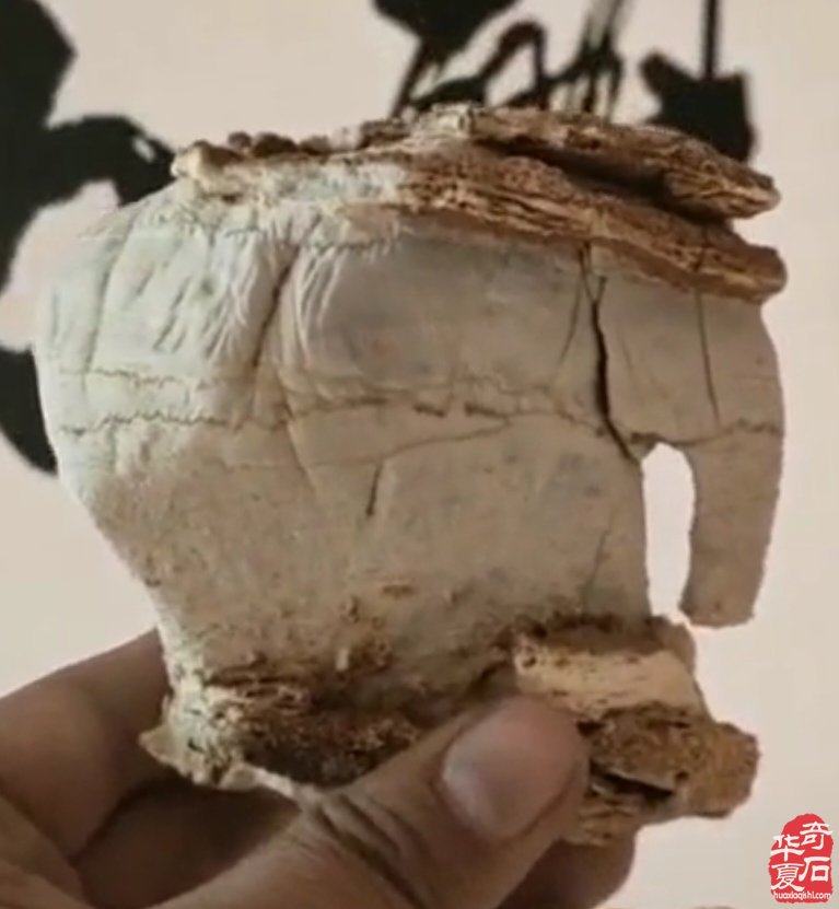 妙哉一一太行山景石手托江山(四)