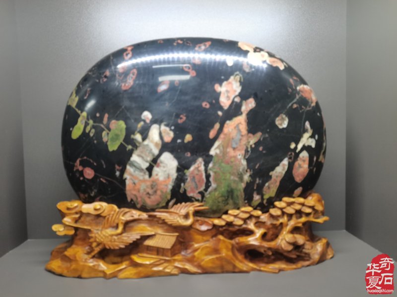 洛阳石界的著名玩家李卫星热心助人