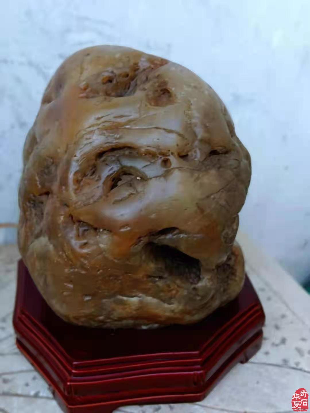 对河洛丑玉市场价格弧线的思考