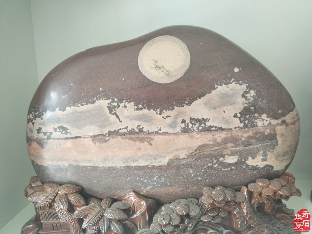 洛阳奇石古玩文化城中交投活跃的《醉石阁》
