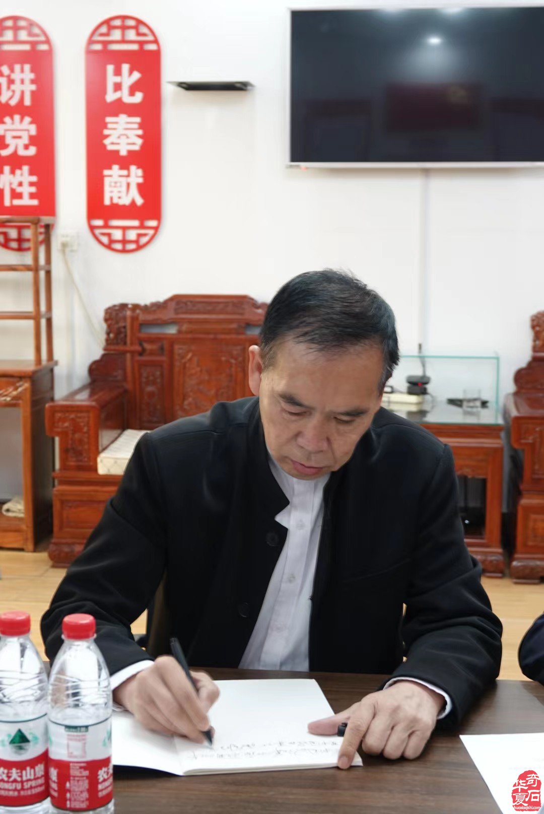 相关部门适时召开保障协调会 洛阳石展十天倒计时