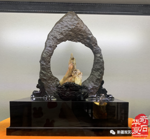 第十四届新疆石博会精品展特等奖作品欣赏