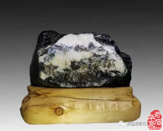 第十四届新疆石博会精品展特等奖作品欣赏