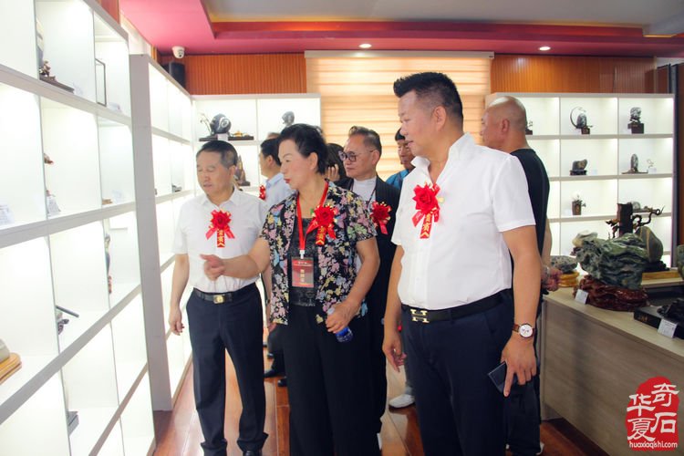 2023年安康赏石文化节全国精品奇石展轰动石界石友叫好称赞