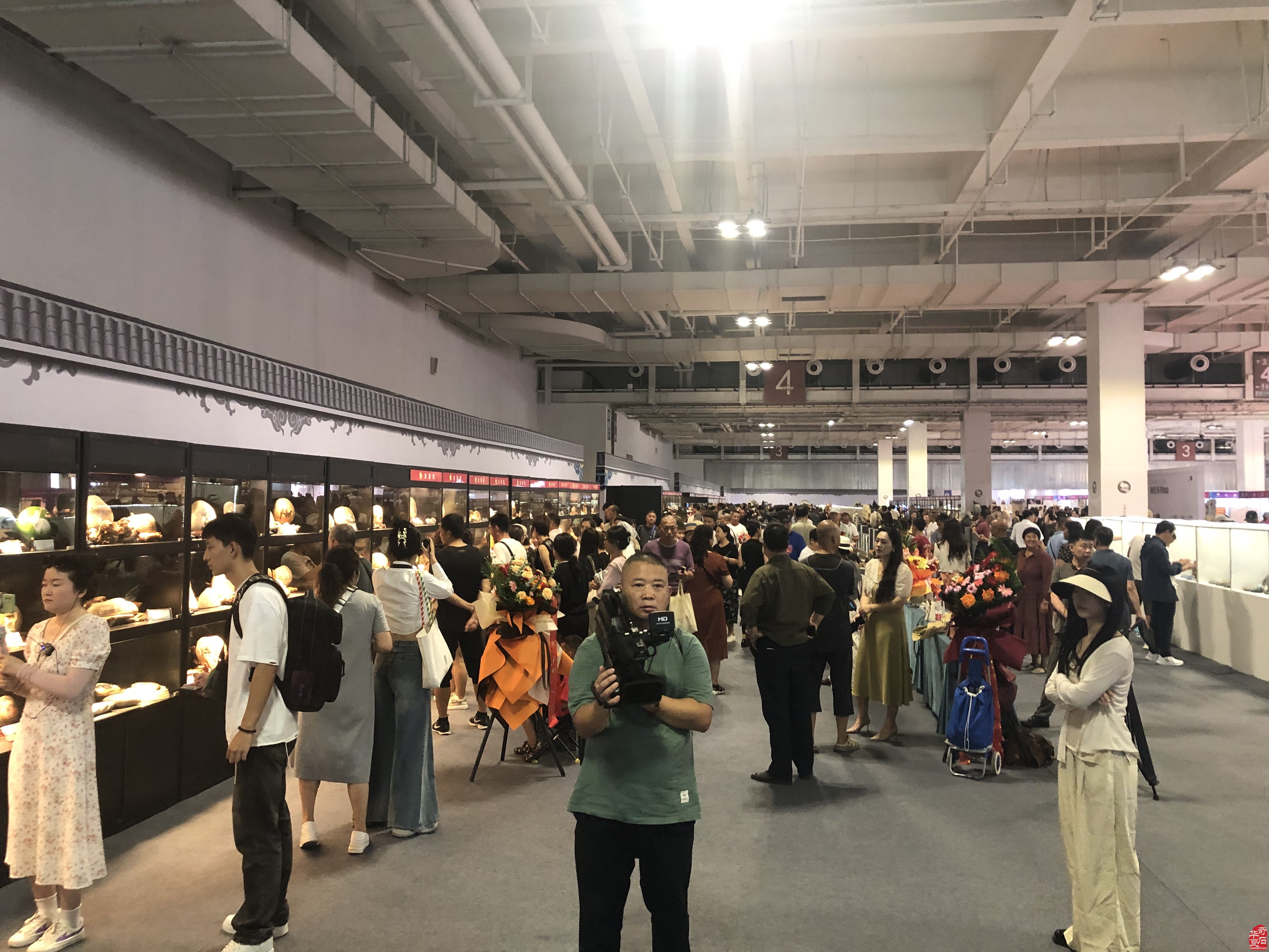 天下美石会兰州 雅俗共赏打卡地（图）