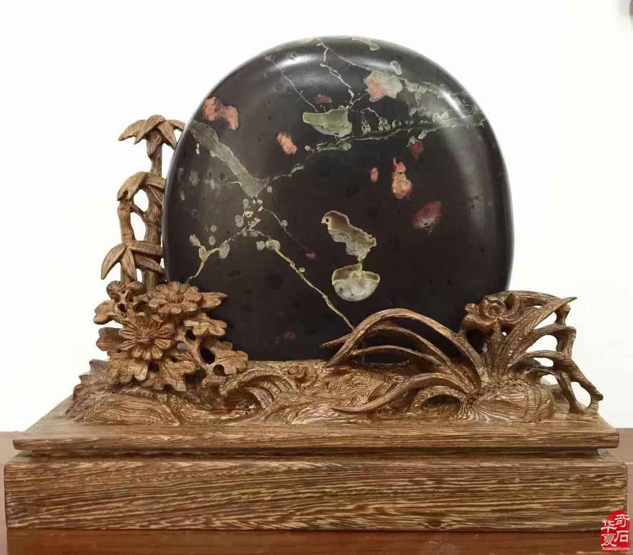 论传统奇石的转型发展