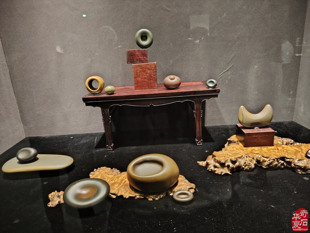 海上风范:徐文强赏石心路回顾展 图