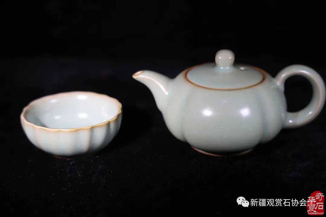 触摸45亿年前的星辰—一从中原陨石馆“陨石汝瓷”说起