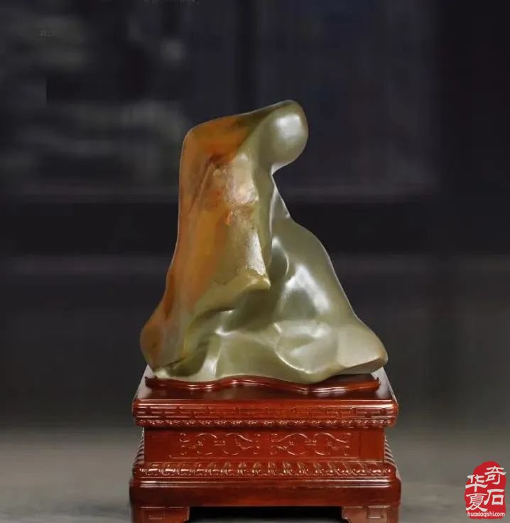 欣赏美石会引发人们无限的遐思