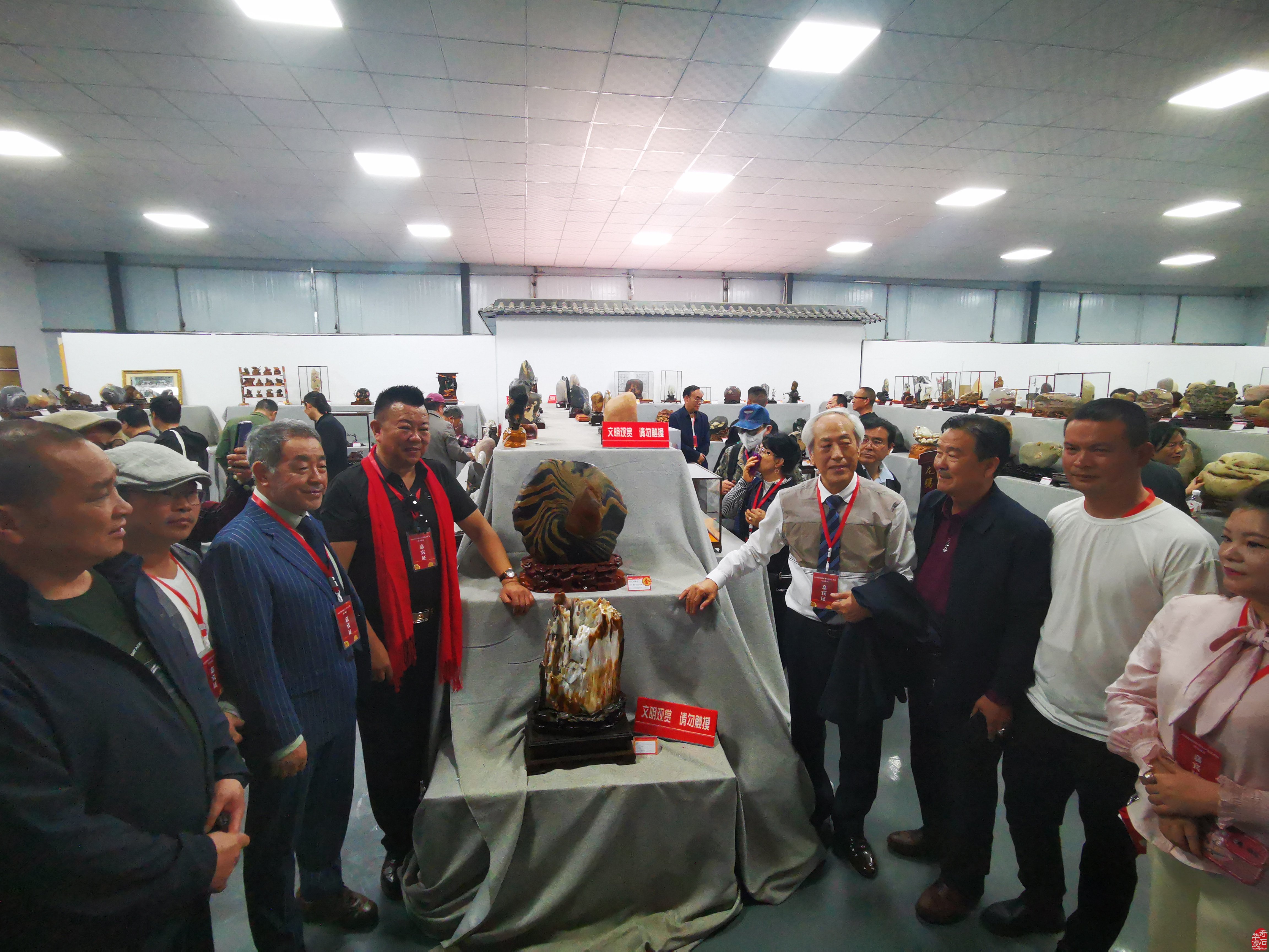 韩.中寿石文化交流协会 中国洛阳第三十二届“大乾门”杯 国际赏石文化艺术展随记