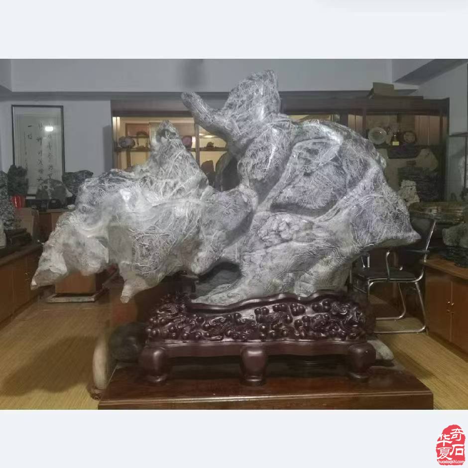 济南第十二届观赏石宝玉石博览会暨奇石精品展开幕