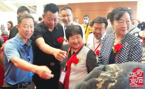  2024中国（安康）第三届国际 赏石文化节艺术节暨全国精品奇石展邀请函