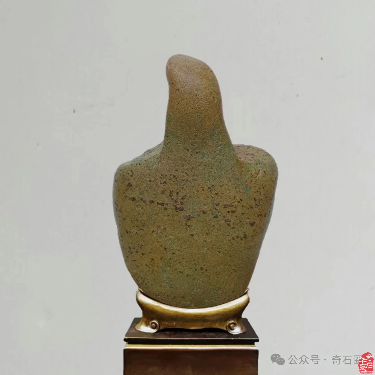 雅赏洛阳石界靓丽的“伊河青”
