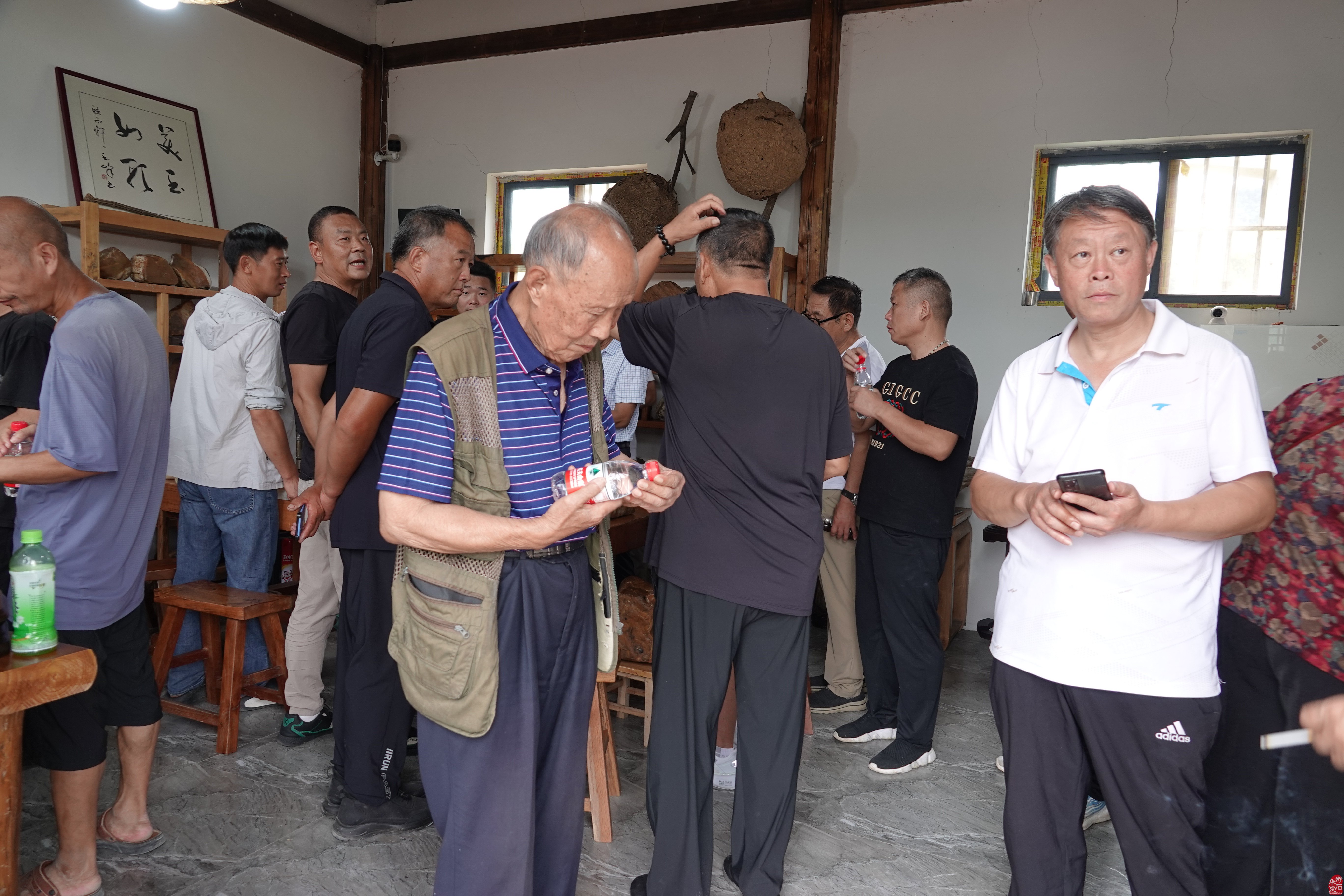 洛阳石界全国第十三个赏石日举办丰富多彩的活动