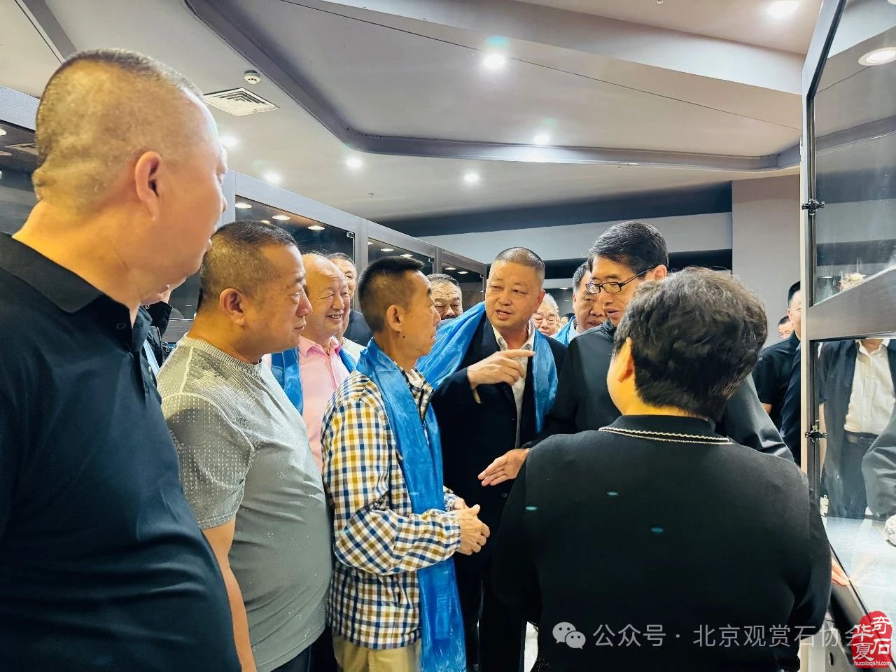 巴彦淖尔观赏石珠宝玉石文化旅游博览会盛大开幕